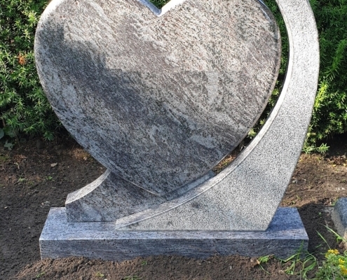 Grafmonumenten met liefde en vakmanschap – Engel Natuursteen sinds 1906