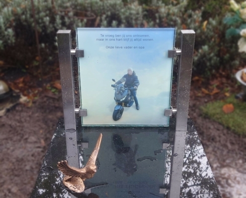 Een persoonlijk gedenkteken laten maken in Zaandam en omgeving